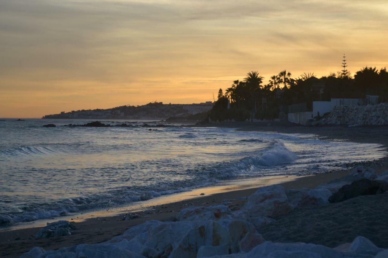 Casa Luz Del Faro Bed & Breakfast Mijas Costa Dış mekan fotoğraf